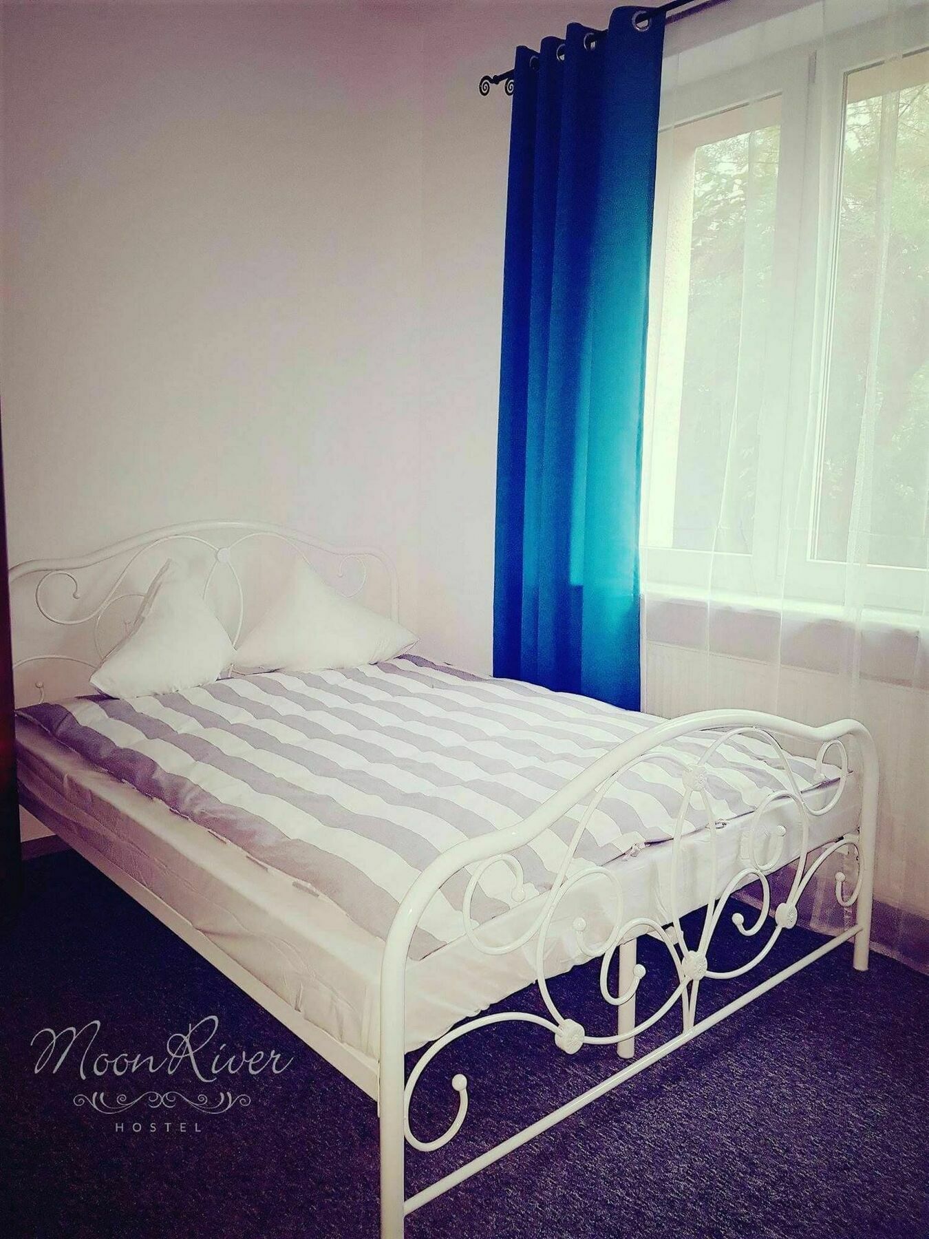 Moonriver Inn Варшава Екстериор снимка